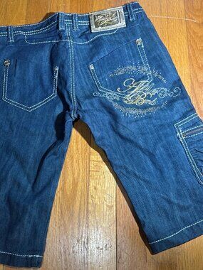 Y2K Apple Bottom Jeans shorts 7/8 embellished bling logo rhinestone